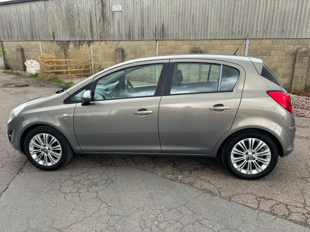 Vauxhall Corsa 1.4 16V Se Euro 5 DY12AJU  #6