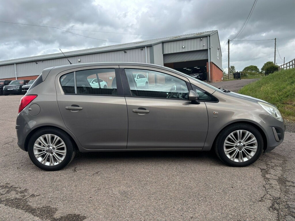 Vauxhall Corsa 1.4 16V Se Euro 5 DY12AJU  #2