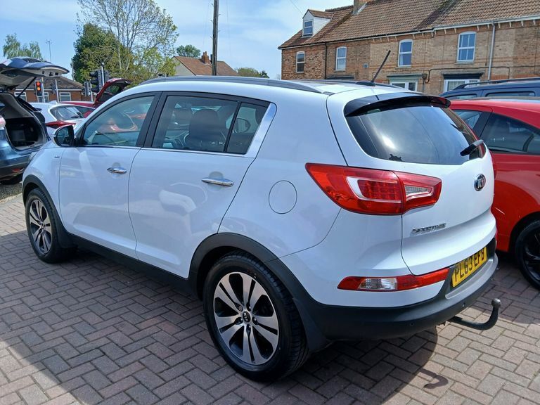 Kia Sportage 2.0 Crdi Kx-3 Sat Nav PL63EFB White #6