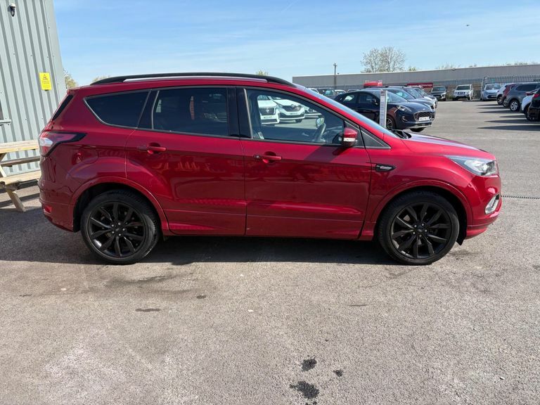 Ford Kuga 2.0 Tdci St-line X Euro 6 Ss 