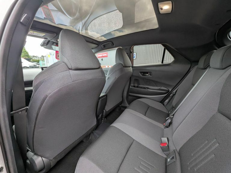Toyota C-Hr 2.0 Vvt 13.6Kwh Design Cvt Euro 6 Ss WJ74LYC #5