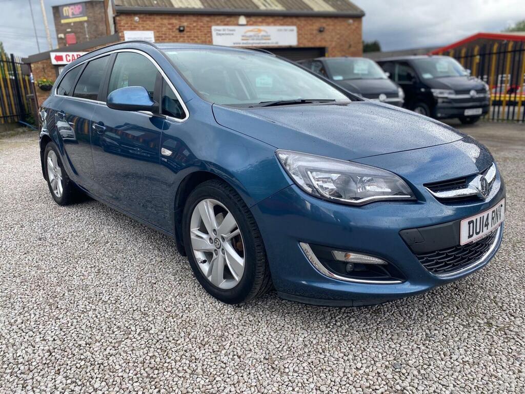 Vauxhall Astra Estate 2.0 Cdti Sri Sports Tourer Euro 5 Ss Blue #2