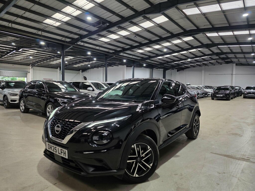 Nissan Juke 1.0 Dig-t N-connecta Dct Euro 6 Ss Black