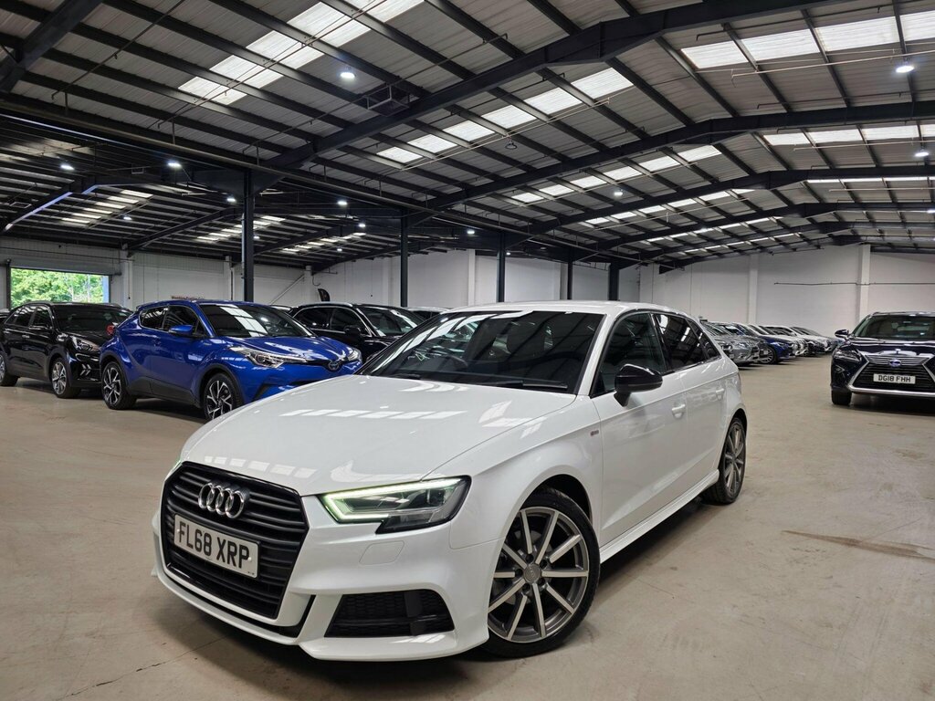 Audi A3 1.0 Tfsi 30 Black Edition Sportback Euro 6 Ss 5 White