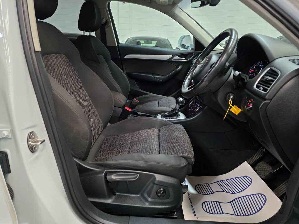 Audi Q3 2.0 Tfsi S Line Edition Suv S Tronic Qu CK18CKL White #5