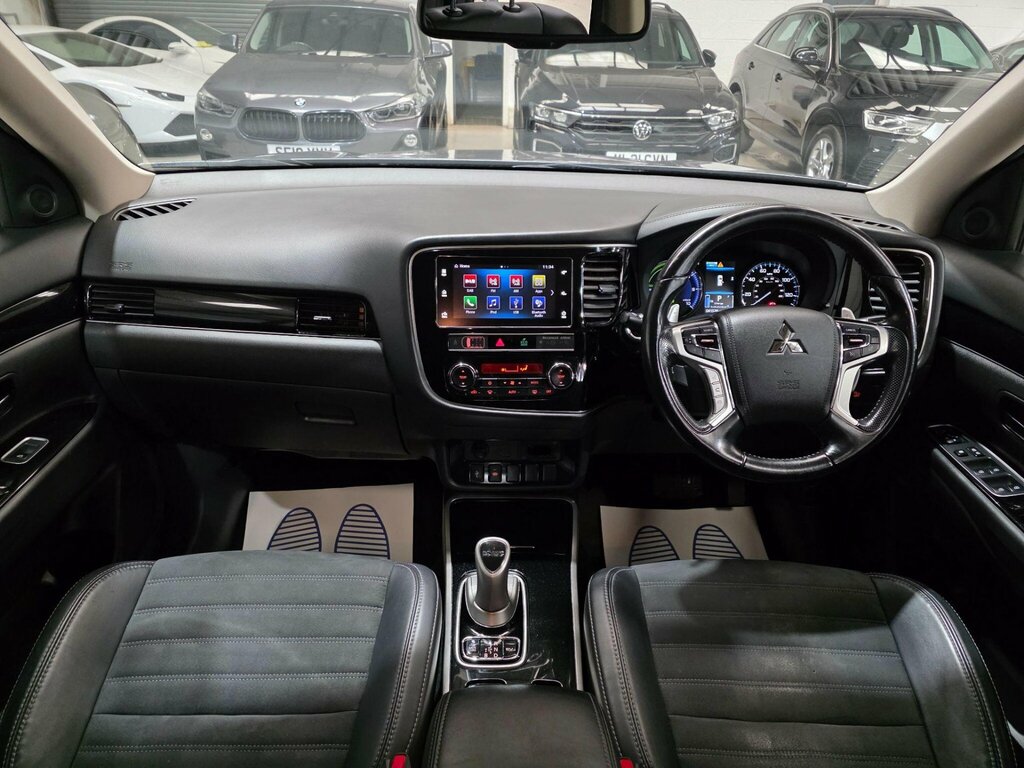 Mitsubishi Outlander 2.4H Twinmotor 13.8Kwh Juro Cvt 4Wd Euro 6 Ss 5 DG68KPJ Grey #3