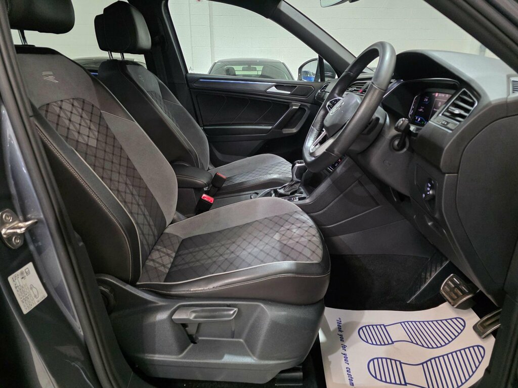 Volkswagen Tiguan 1.5 Tsi R-line Dsg Euro 6 Ss YE22VDF Grey #5