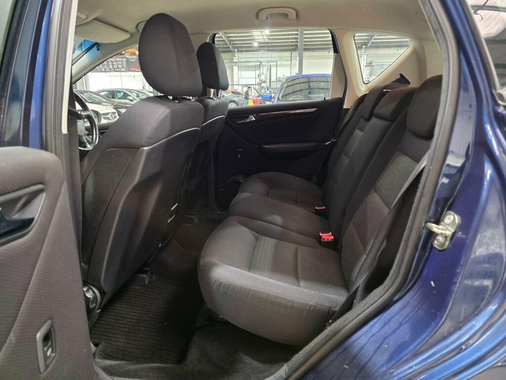 Mercedes-Benz A Class A150 Classic Se Silver #20