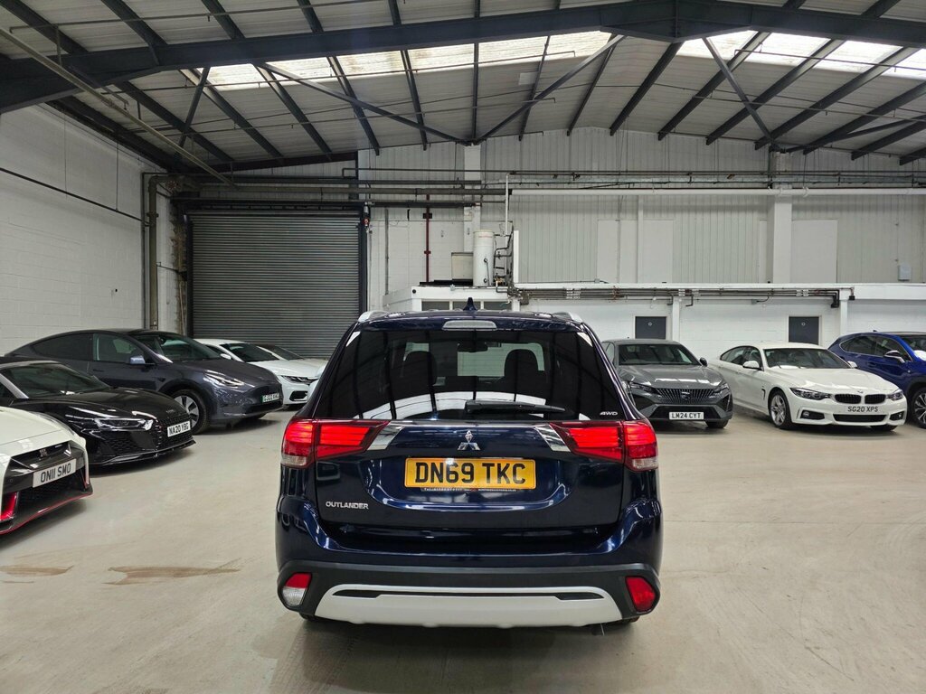 Mitsubishi Outlander 2.0 Mivec Design Cvt 4Wd Euro 6 Ss DN69TKC Blue #3