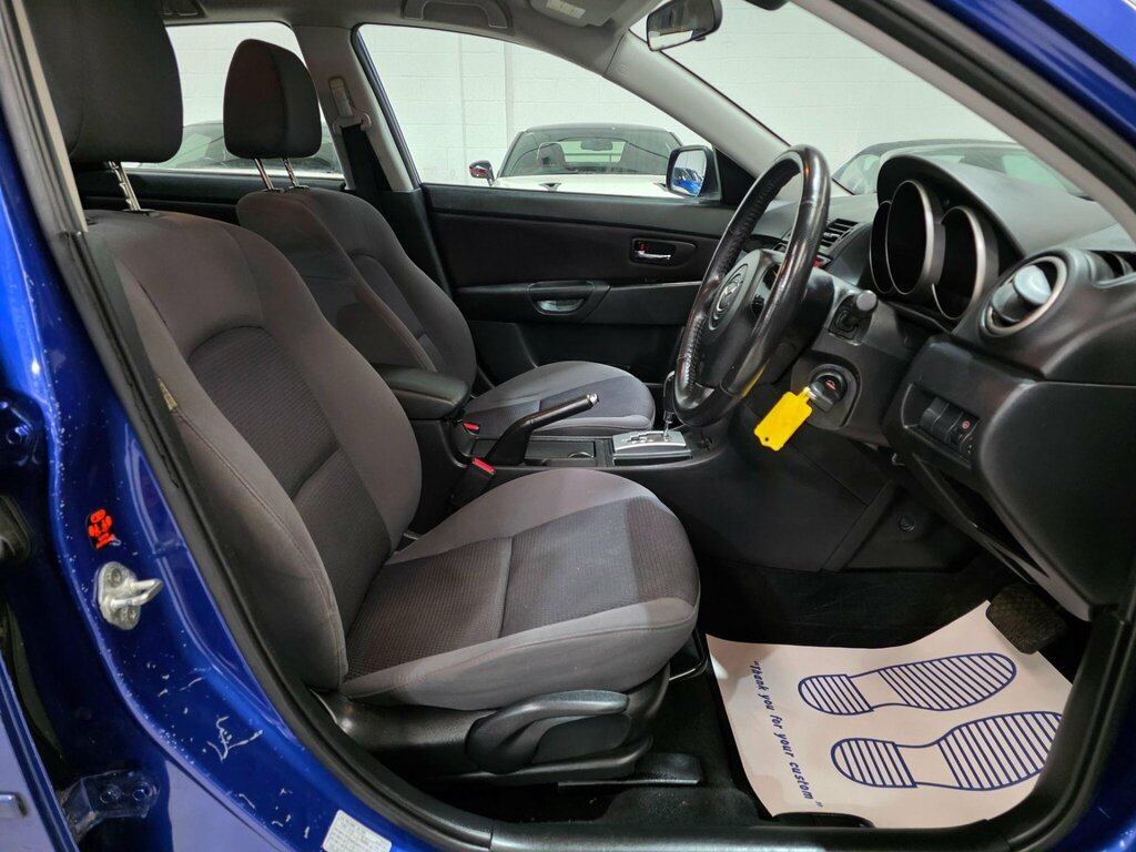 Mazda 3 1.6 Takara Blue #6