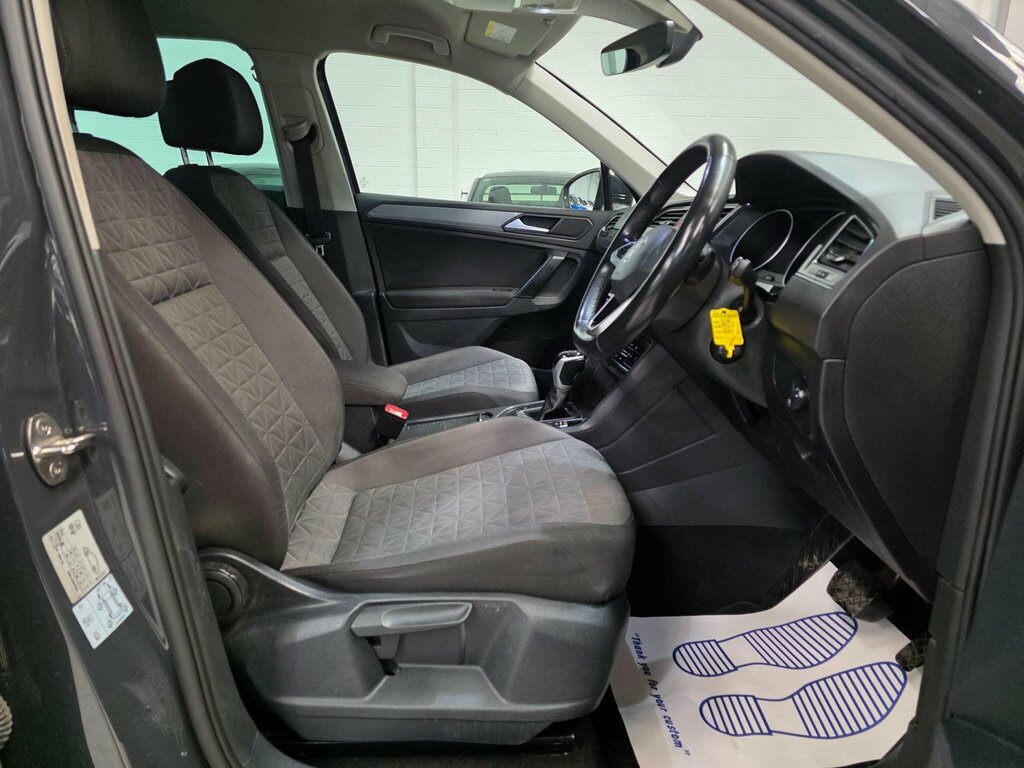 Volkswagen Tiguan 1.5 Tsi Life Dsg Euro 6 Ss MJ73NTC Grey #6