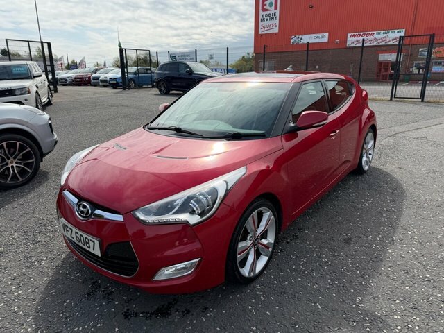 Hyundai Veloster 1.6 Gdi Sport Hatchback Euro 5 Red #3