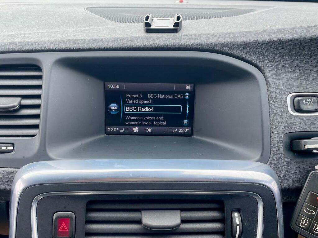Volvo S60 Saloon Silver #13