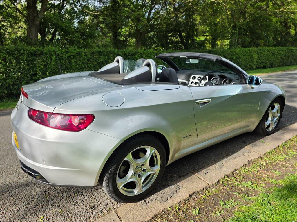 Alfa Romeo Spider 2.2 Jts Black #12
