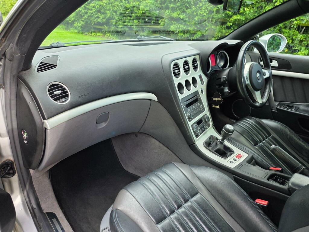 Alfa Romeo Spider 2.2 Jts Black #13
