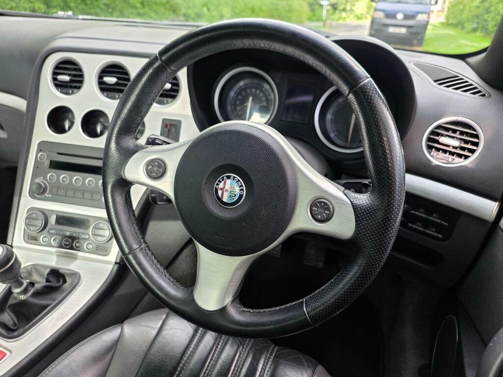 Alfa Romeo Spider 2.2 Jts Black #37
