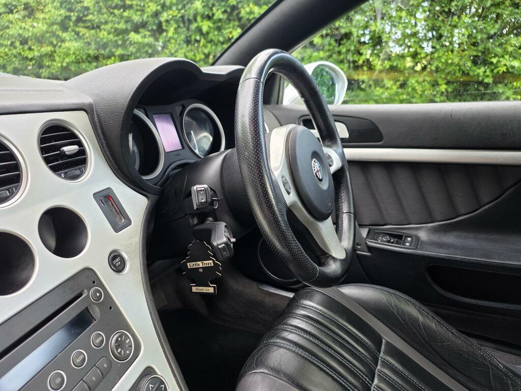 Alfa Romeo Spider 2.2 Jts Black #17