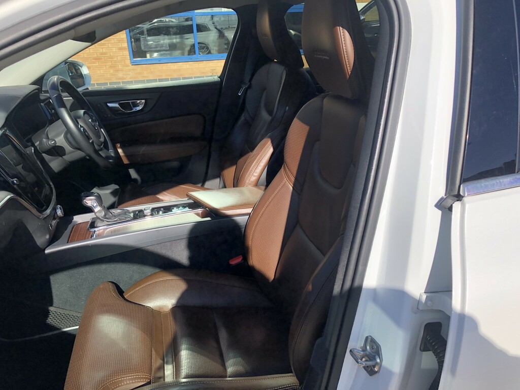 Volvo  Ultra, Single Motor Extended Range Deliv Blue #16