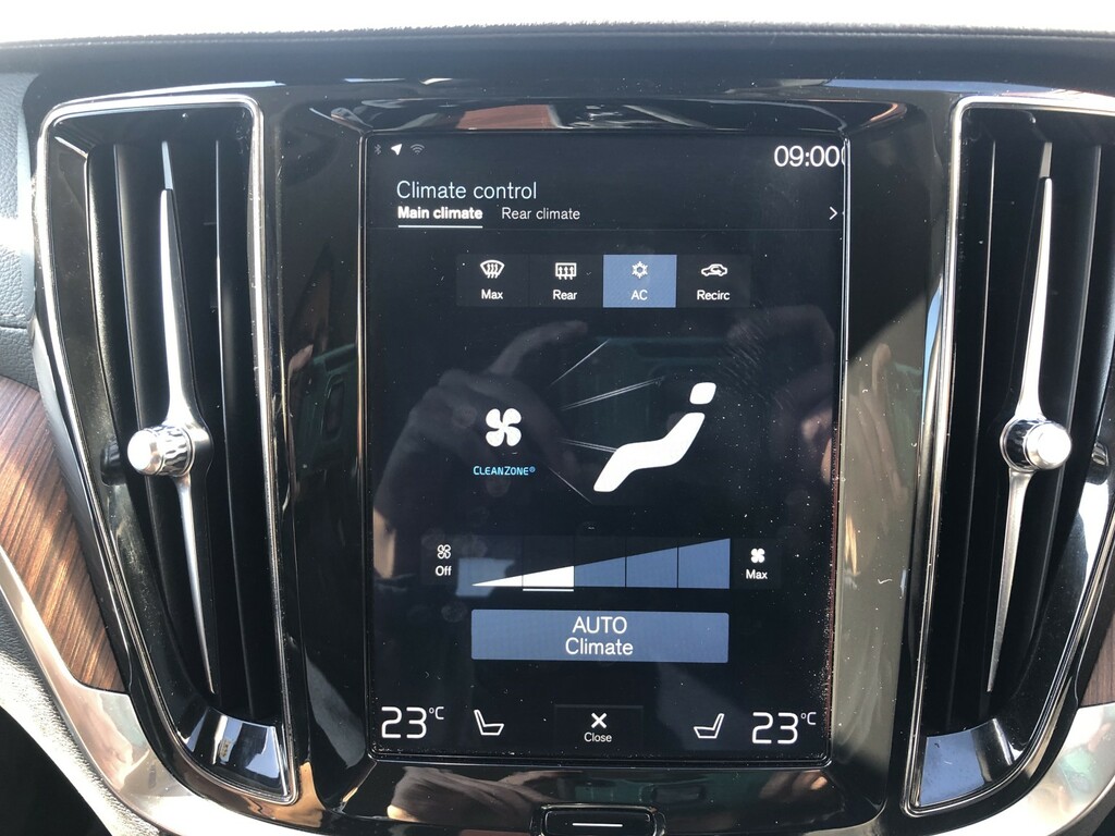Volvo  Ultra, Single Motor Extended Range Deliv Blue #14