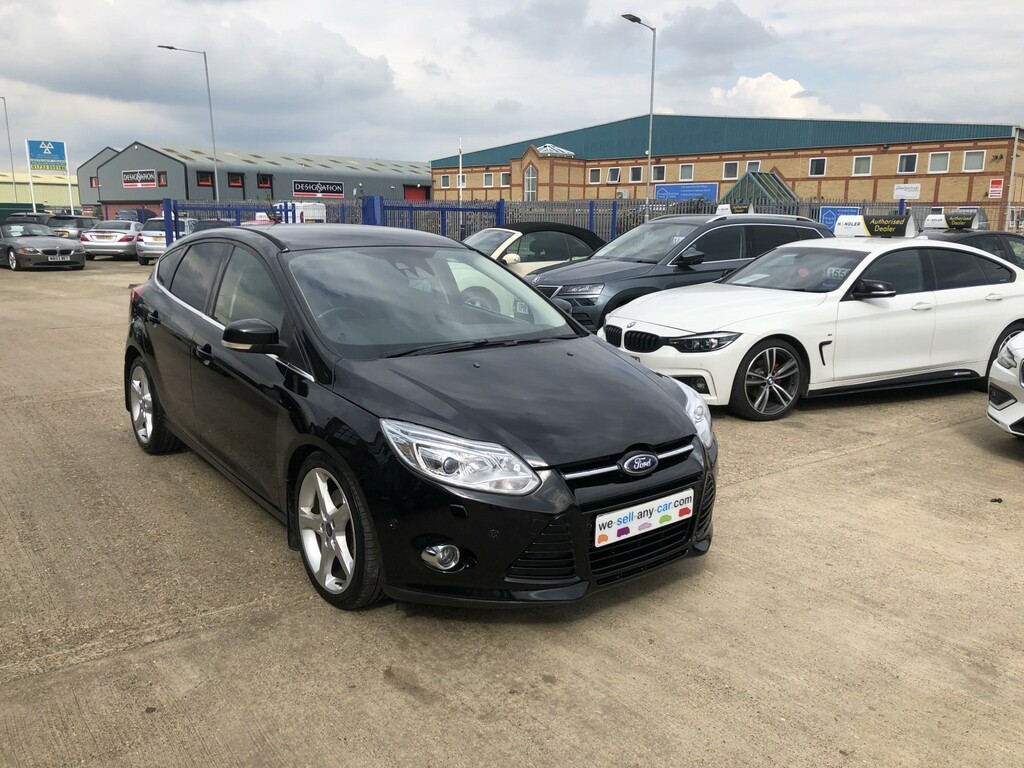 Ford Focus Hatchback 2.0 Tdci Titanium X 2011 Black #6