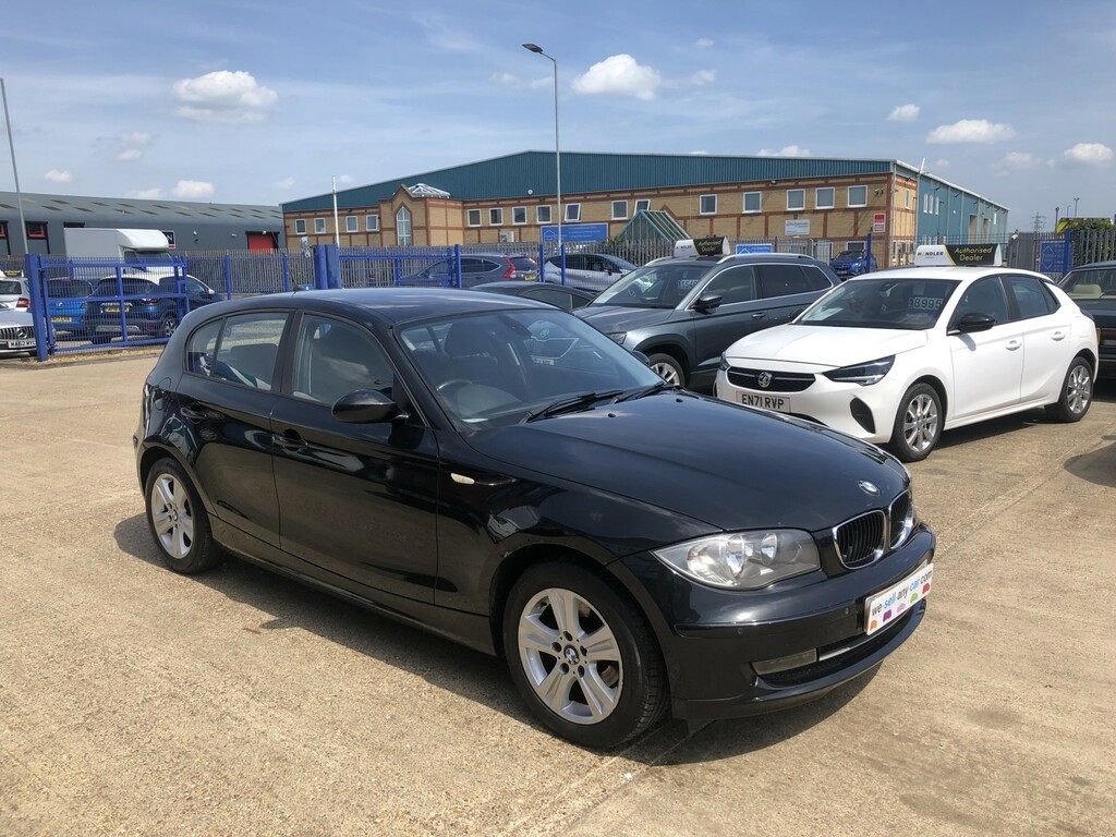 BMW 1 Series Hatchback 2.0 118D Se 2007 Black #2
