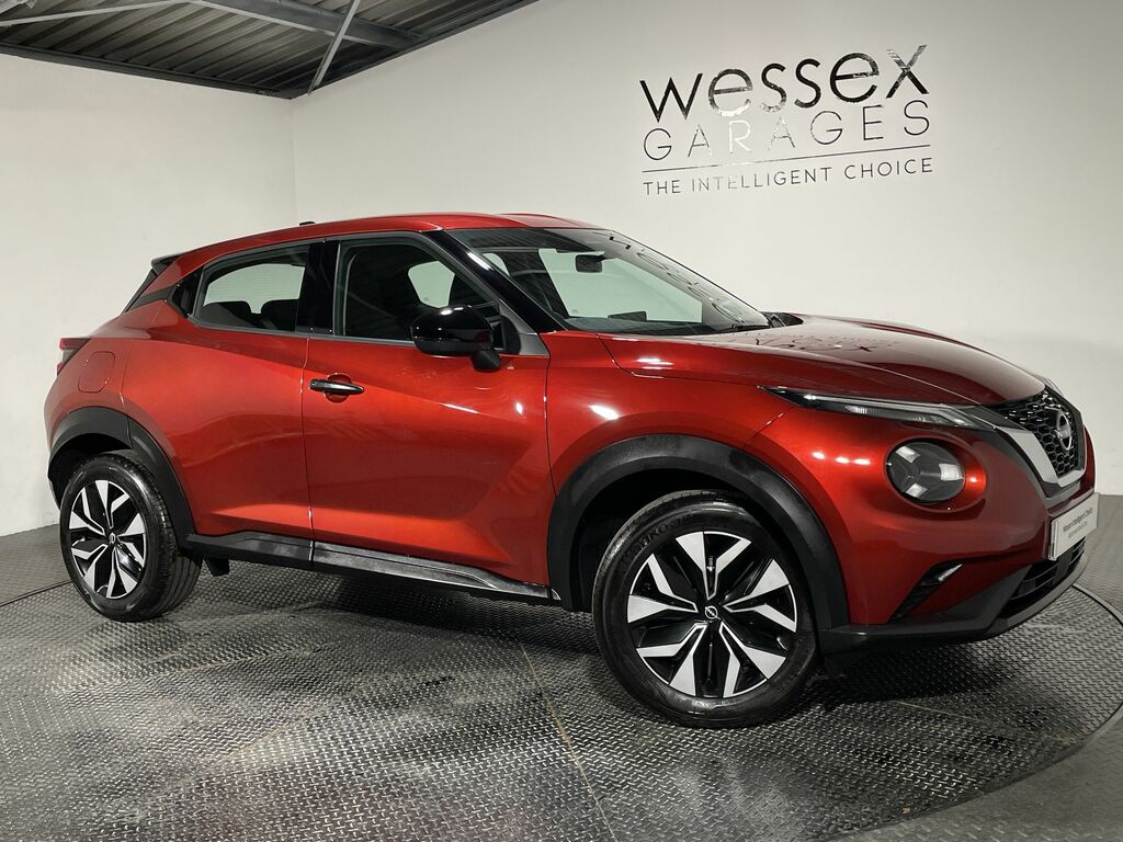 Nissan Juke 1.0 Dig-t Acenta Premium Dct Red