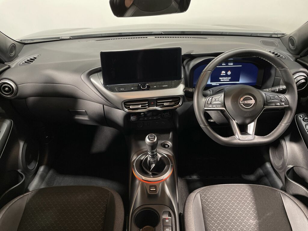 Nissan Juke 1.0 Dig-t N-connecta DW74GYP Silver #2