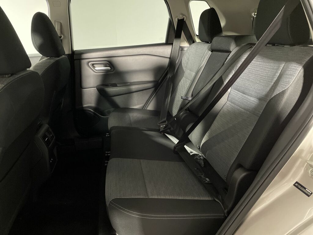 Nissan X-Trail 1.5 Mhev 163 N-connecta 7 Seat Xtronic DY25BYM Silver #5