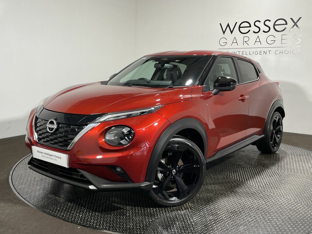 Nissan Juke 1.6 Hybrid Tekna OW25ZSX Red #4