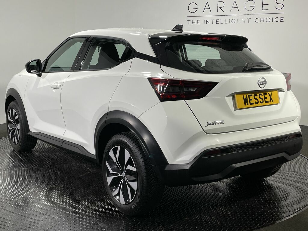 Nissan Juke 1.0 Dig-t 114 Acenta DL73YVG White #4