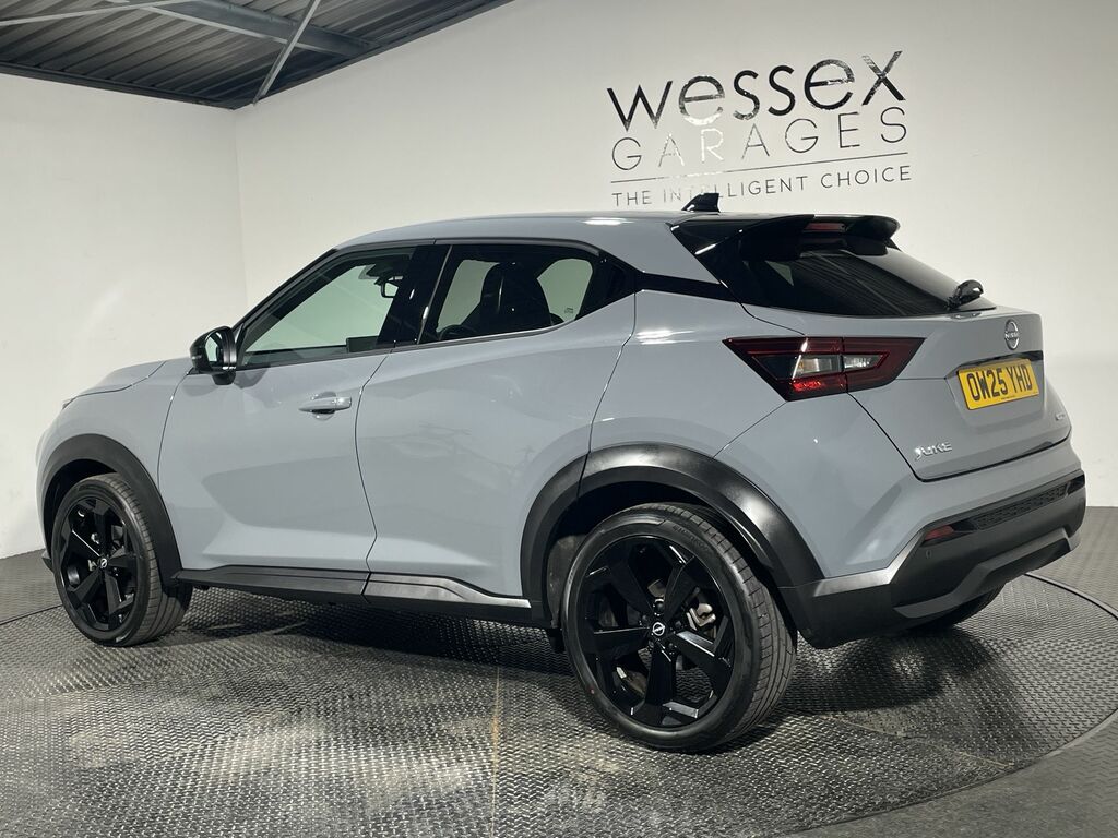 Nissan Juke 1.6 Hybrid Tekna OW25YHD Grey #3