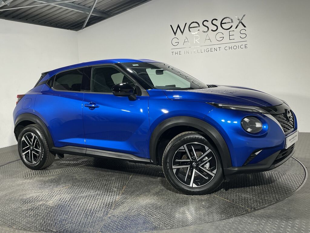 Nissan Juke 1.6 Hybrid N-connecta Blue