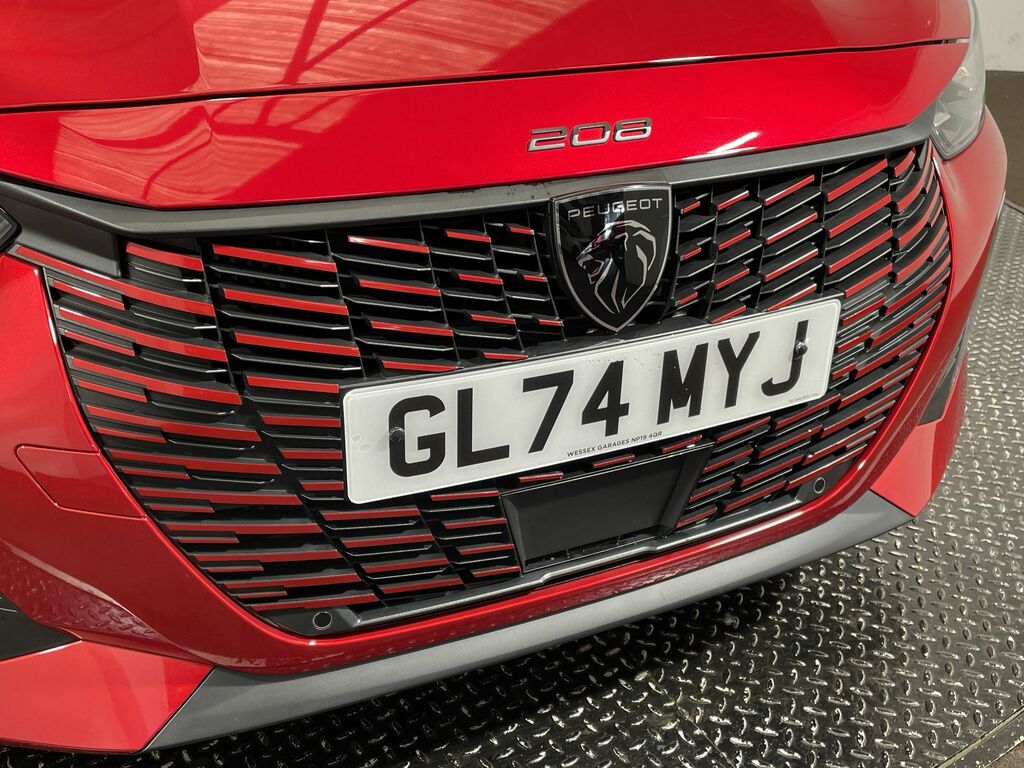Peugeot 208 1.2 Hybrid 100 Allure E-dsc6 Red #6