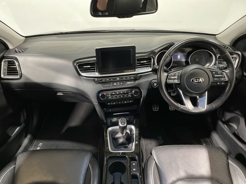 Kia Ceed 1.4T Gdi Isg First Edition LA68UYP Black #3