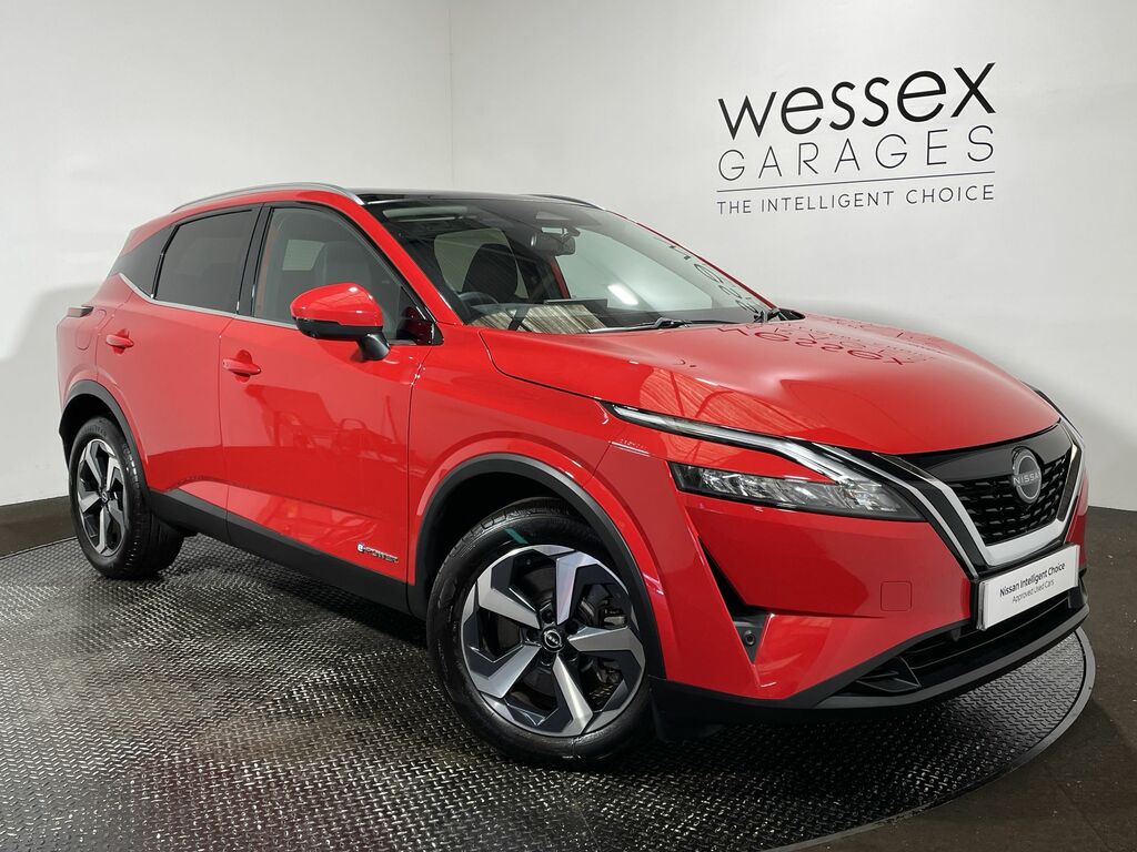 Nissan Qashqai N-connecta E-powe Red