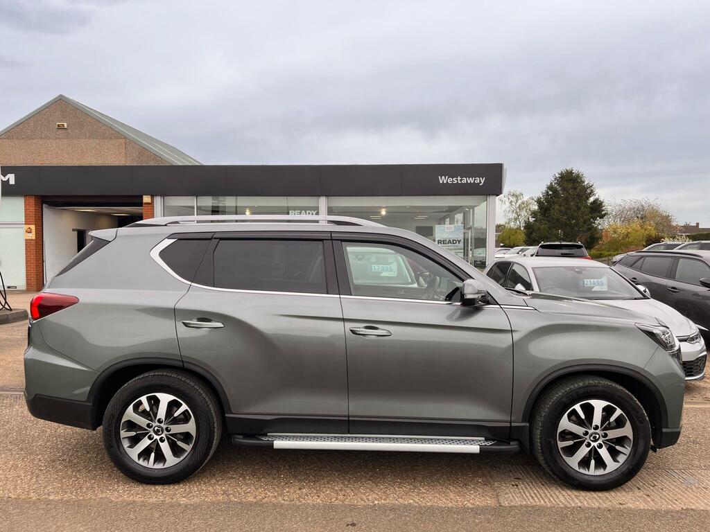 SsangYong Rexton 2.2 K30 - 2024 74 Grey #2