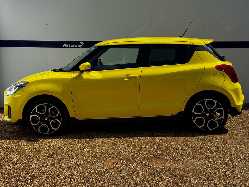 Suzuki Swift 1.4 Boosterjet 48V Hybrid Sport - 2024 73 Yellow #3