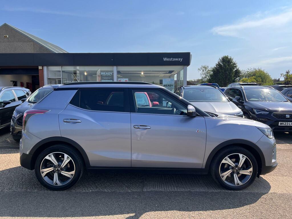 SsangYong Tivoli 1.5 K40 - 2024 73 Silver #2