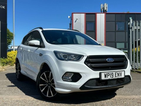 Ford Kuga 2.0 Tdci Ecoblue WP19ENV White #2