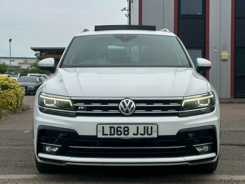 Volkswagen Tiguan 2.0 Tdi R-line LD68JJU White #4