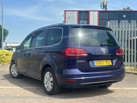 Volkswagen Sharan Mpv White #9