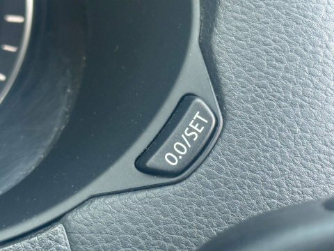 Volkswagen Sharan Mpv White #33