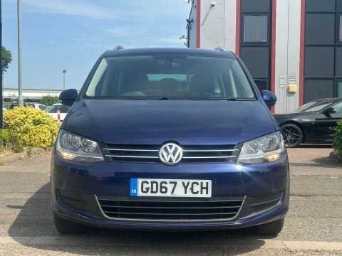 Volkswagen Sharan Mpv White #4
