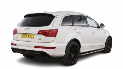 Audi Q7 3.0 Tdi V6 YC12XJJ White #2