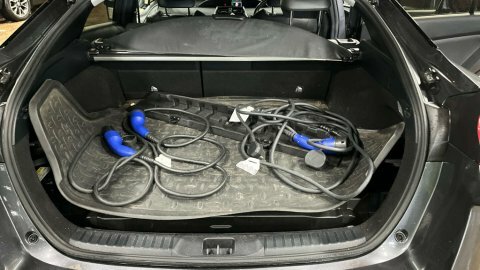 Toyota Prius Hatchback Silver #12