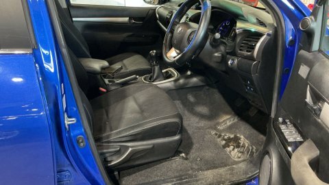 Toyota HILUX Active Extra Cab Chassis 2.4 D-4d #9