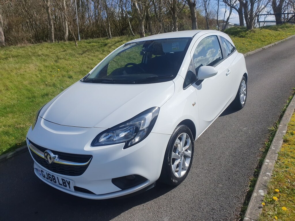 Vauxhall Corsa 1.4 75 Energy Ac White