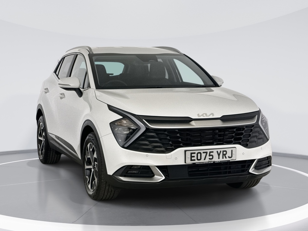 Kia Sportage 1.6T Gdi 207 Hev 3 EO75YRJ White