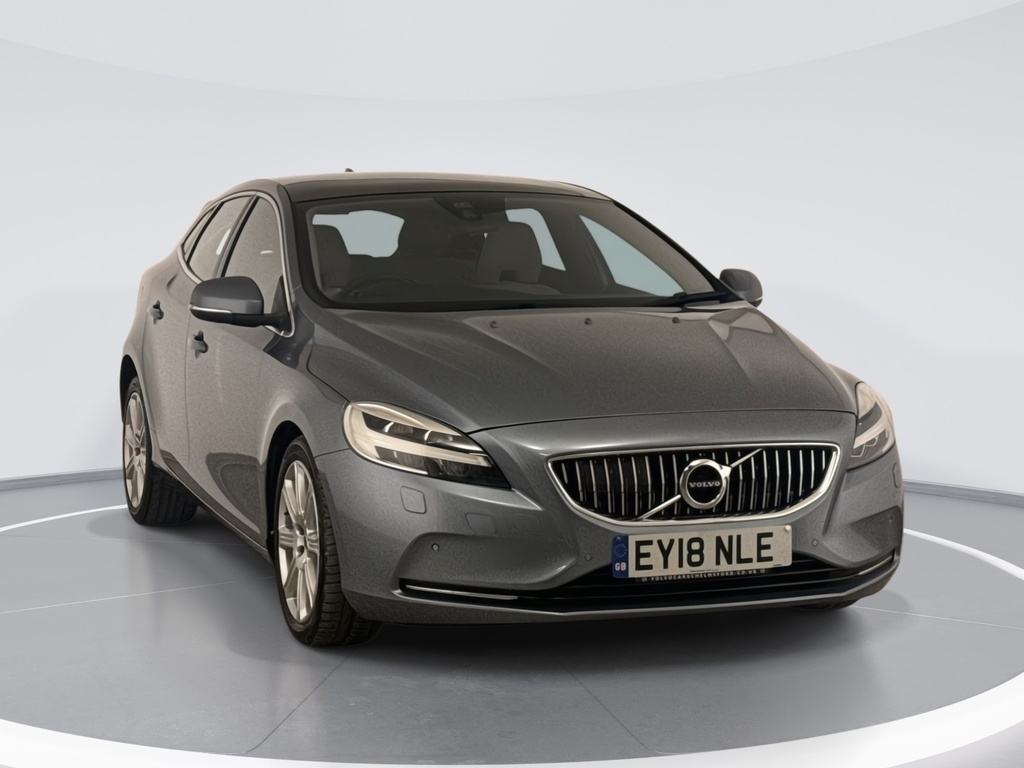 Volvo V40 T3 152 Inscription Blue
