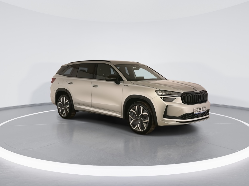 Skoda Kodiaq 1.5 Tsi Iv 25.7Kwh Sportline Suv Plug-i ET25DXD Silver #2